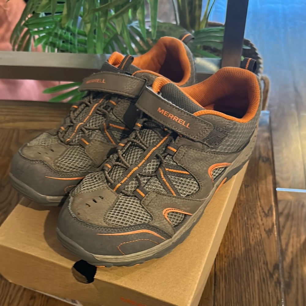 Merrell Kids' Trail Chaser Hiking Sneaker